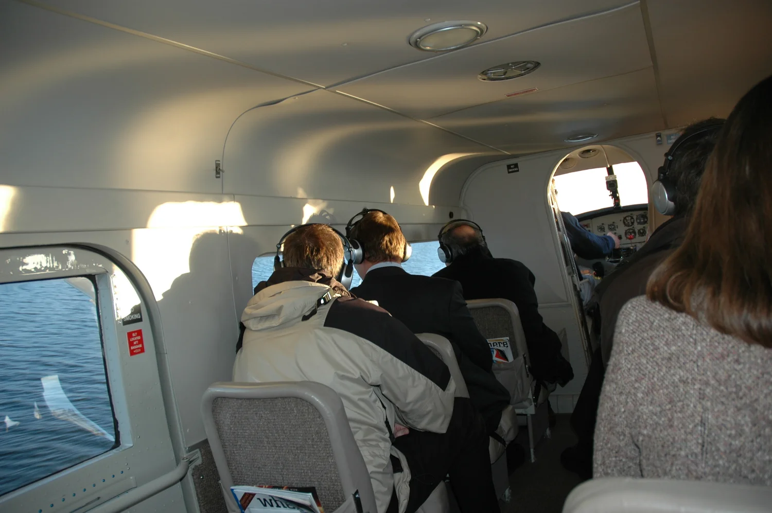 Floatplane cabin with Meander Air Guide
